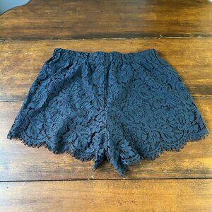 Zara Basic Women's Small Lace Overlay Floral Shortie Shorts Pull On